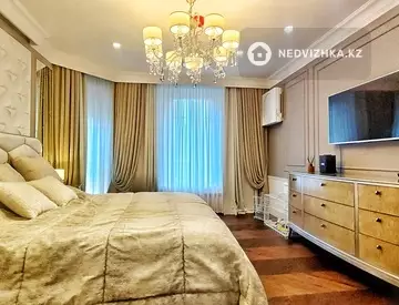 2-комнатная квартира, этаж 4 из 7, 95 м²