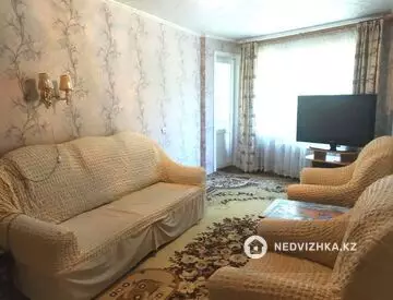 3-комнатная квартира, этаж 2 из 5, 60 м²