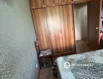 3-комнатная квартира, этаж 4 из 5, 59 м²