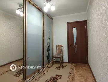 2-комнатная квартира, этаж 1 из 5, 42 м²