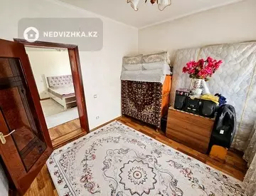 300 м², 16-комнатный дом, 7 соток, 300 м², изображение - 0