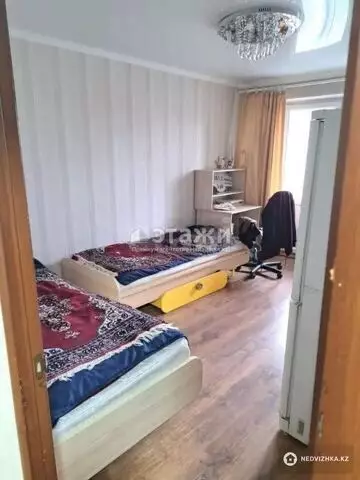 3-комнатная квартира, этаж 3 из 5, 65 м²