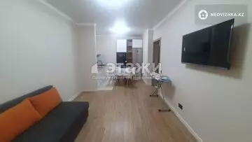 2-комнатная квартира, этаж 14 из 18, 42 м², на длительный срок