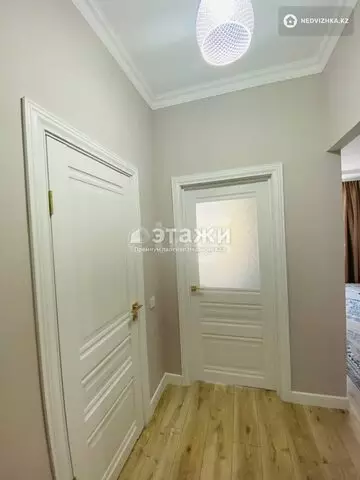 1-комнатная квартира, этаж 3 из 17, 38 м²