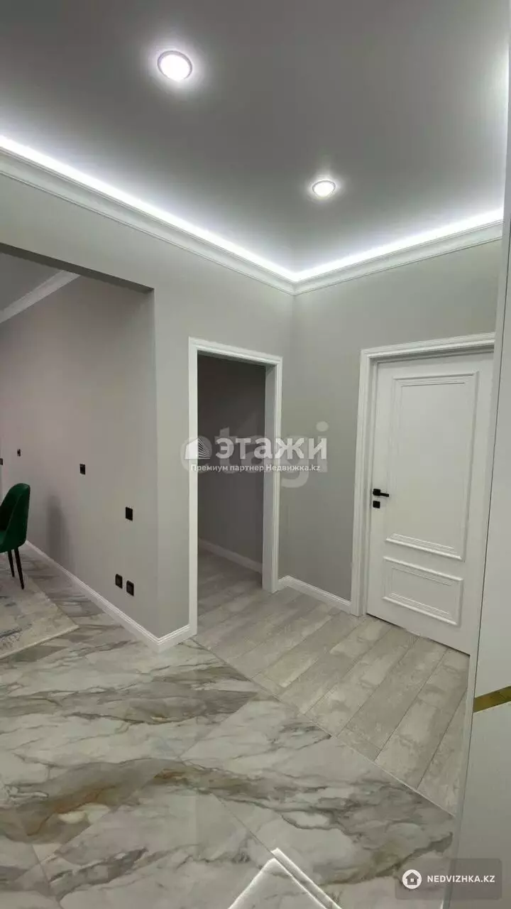 70 м², 2-комнатная квартира, этаж 8 из 14, 70 м², изображение - 1