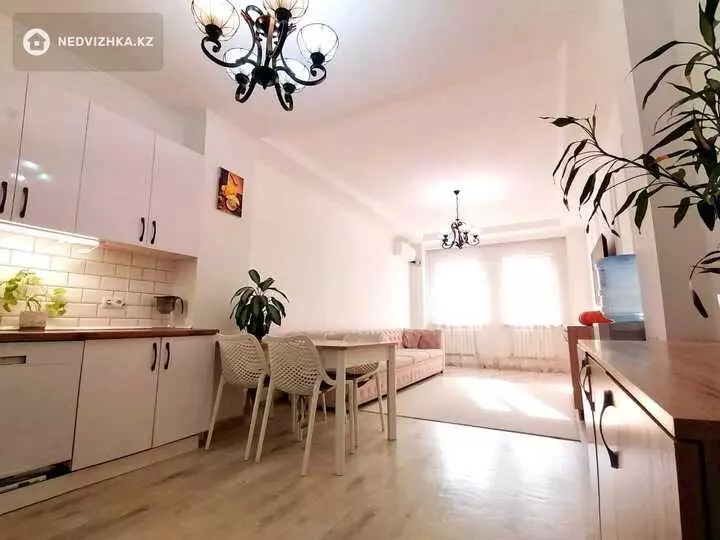 60.6 м², 2-комнатная квартира, этаж 2 из 18, 61 м², изображение - 1