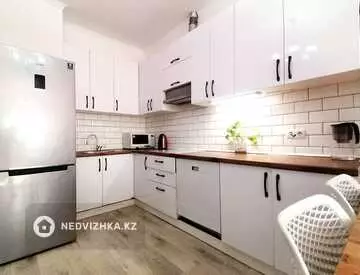 60.6 м², 2-комнатная квартира, этаж 2 из 18, 61 м², изображение - 13