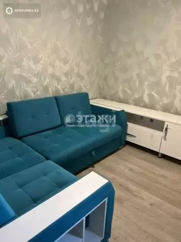 2-комнатная квартира, этаж 2 из 4, 42 м²