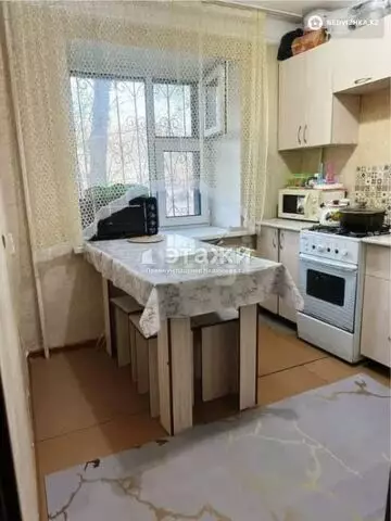 2-комнатная квартира, этаж 1 из 5, 45 м²