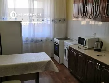 40 м², 1-комнатная квартира, этаж 4 из 5, 40 м², посуточно, изображение - 1