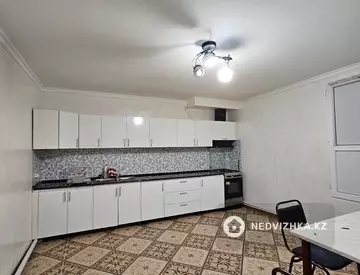 Помещение, этаж 1 из 2, 520 м², на длительный срок