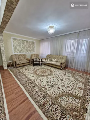 3-комнатная квартира, этаж 6 из 10, 85 м²