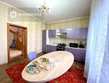 5-комнатный дом, 6 соток, 170 м²