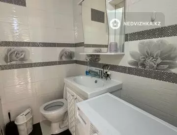 2-комнатная квартира, этаж 9 из 12, 50 м²