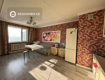 2-комнатная квартира, этаж 9 из 12, 50 м²