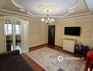 2-комнатная квартира, этаж 2 из 9, 60 м²