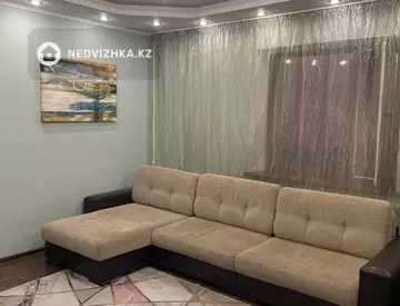 3-комнатная квартира, этаж 10 из 12, 68 м²