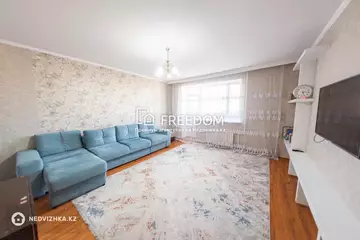 2-комнатная квартира, этаж 9 из 12, 78 м²