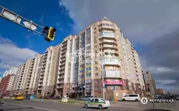 2-комнатная квартира, этаж 3 из 12, 48 м²