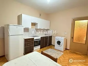 1-комнатная квартира, этаж 3 из 5, 40 м²