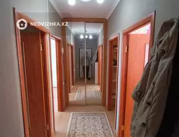 3-комнатная квартира, этаж 2 из 5, 72 м²