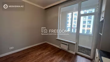 3-комнатная квартира, этаж 2 из 12, 80 м²