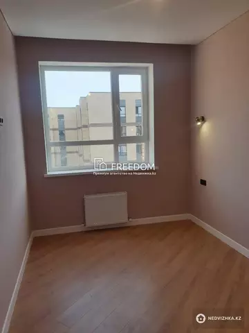 2-комнатная квартира, этаж 8 из 9, 50 м²