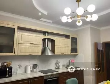 120 м², 3-комнатная квартира, этаж 8 из 18, 120 м², изображение - 1