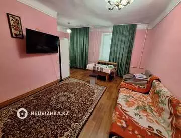 2-комнатная квартира, этаж 1 из 2, 40 м²