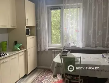 84.2 м², 4-комнатная квартира, этаж 3 из 5, 84 м², изображение - 4