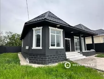 4-комнатный дом, 6 соток, 124 м²