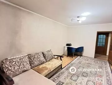 2-комнатная квартира, этаж 3 из 5, 58 м²