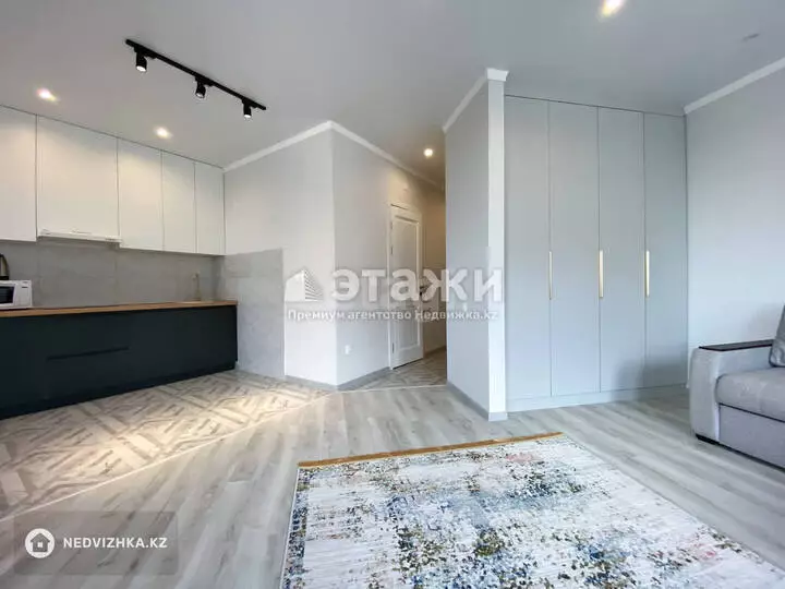 45 м², 1-комнатная квартира, этаж 8 из 10, 45 м², на длительный срок, изображение - 1