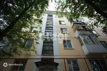 2-комнатная квартира, этаж 1 из 5, 48 м²