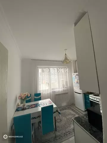 2-комнатная квартира, этаж 4 из 13, 59 м²