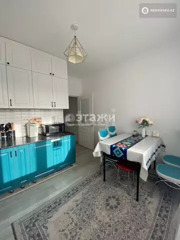 2-комнатная квартира, этаж 4 из 13, 59 м²