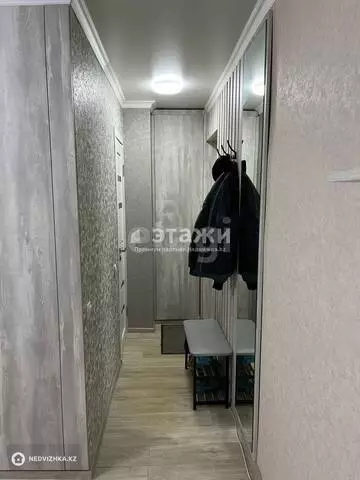 1-комнатная квартира, этаж 3 из 5, 32 м²