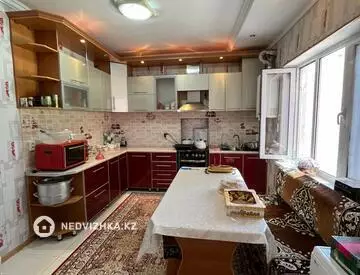 210 м², 5-комнатный дом, 16 соток, 210 м², изображение - 12