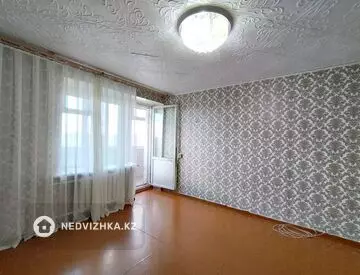 2-комнатная квартира, этаж 9 из 9, 49 м²