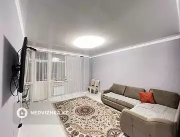 2-комнатная квартира, этаж 4 из 9, 58 м²