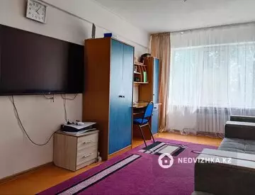 2-комнатная квартира, этаж 2 из 2, 45 м²