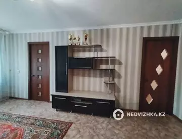 2-комнатная квартира, этаж 2 из 5, 43 м²