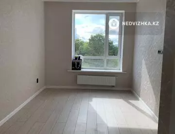 1-комнатная квартира, этаж 2 из 12, 40 м²