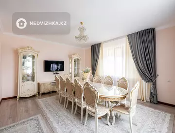 5-комнатный дом, 10 соток, 230 м²