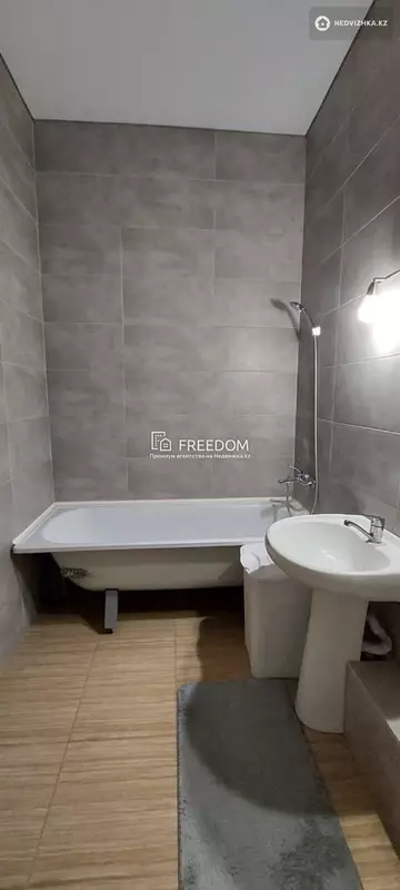 1-комнатная квартира, этаж 10 из 10, 40 м²