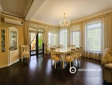 6-комнатный дом, 8 соток, 380 м²