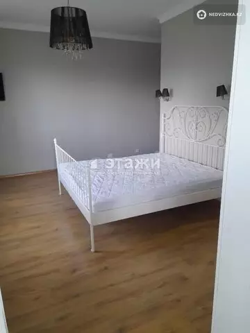 2-комнатная квартира, этаж 9 из 12, 86 м², на длительный срок