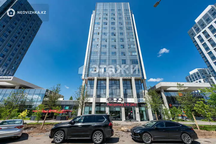100 м², 3-комнатная квартира, этаж 10 из 18, 100 м², изображение - 1