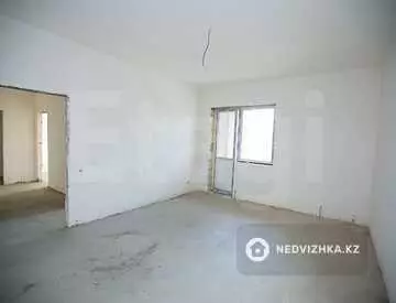 2-комнатная квартира, этаж 4 из 15, 51 м²