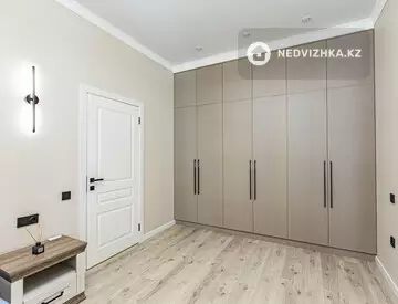 43 м², 1-комнатная квартира, этаж 11 из 19, 43 м², посуточно, изображение - 9